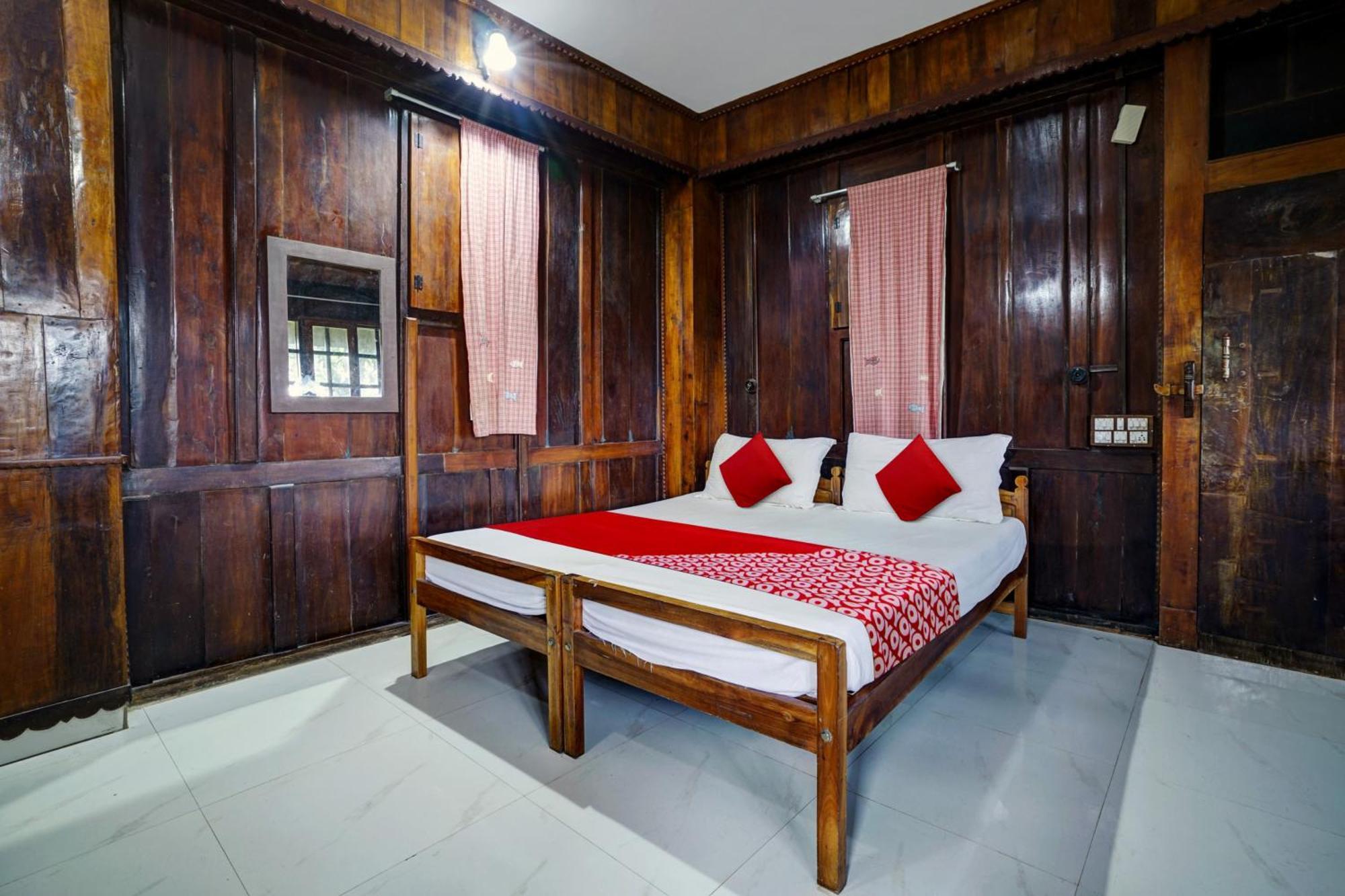 Oyo Flagship Meadow View Inn Thekkady Exteriör bild